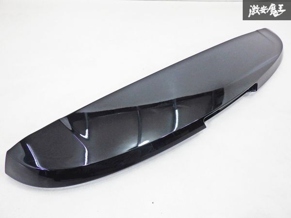 2025年最新】エルグランドE52用リアスポイラー|日産車向け外装 2025年最新】エルグランドE52用リアスポイラー|日産車向け外装