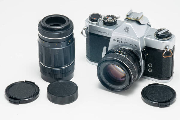 PENTAX SP 35ミリフィルムカメラ/SMC TAKUMAR f1.8/55mm TAKUMAR f3.5/135mmマニュアルフォーカスレンズセット#15
