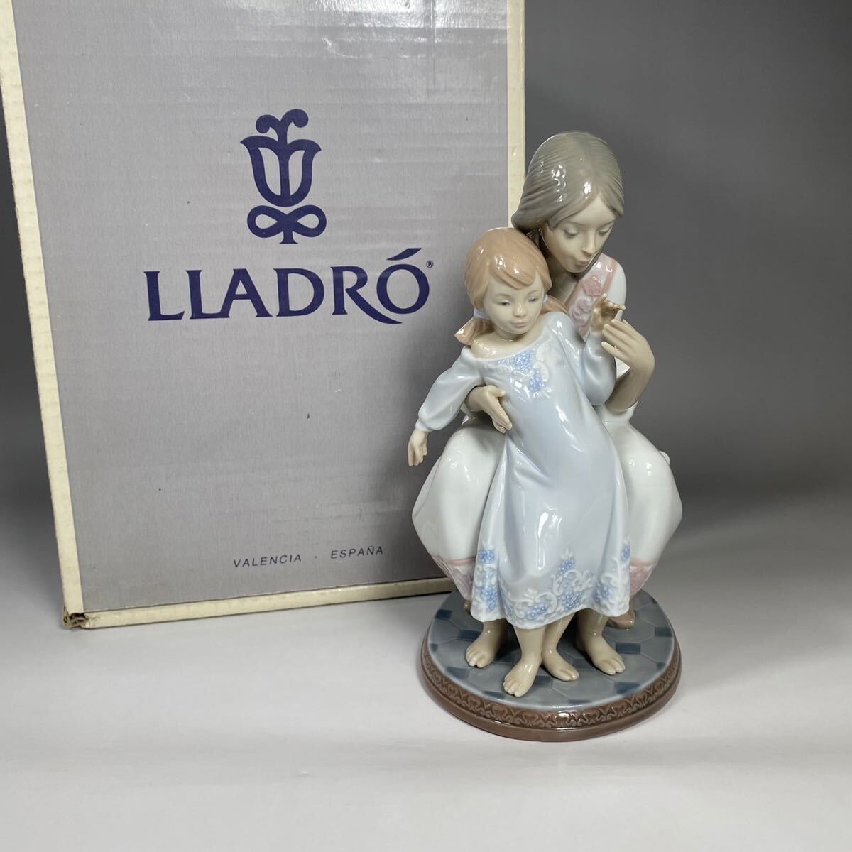 2025年最新】Yahoo!オークション -リヤドロ 女性の中古品・新品 2025年最新】Yahoo!オークション -リヤドロ 女性の中古品・新品