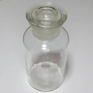 IWAKI 試薬びん 広口 白 3000ml 【送料込み】