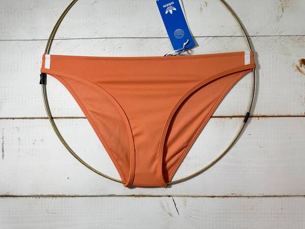 【即決】adidas アディダス 女性用 ビーチバレー ビキニ ショーツ 水着 ブルマ ORIGINALS Orange 海外XS
