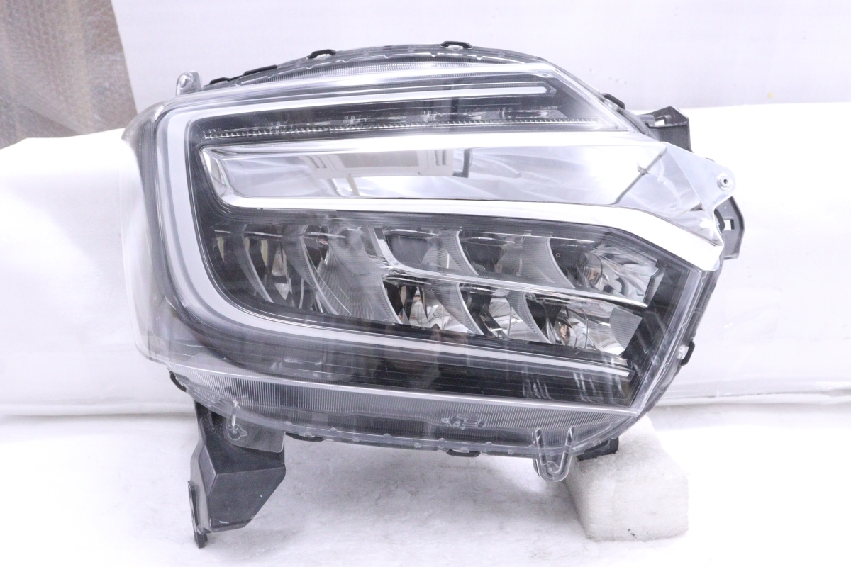 41-728★前期 LED JF3 JF4 N-BOXカスタム★右ヘッドライト STANLEY W3106 打刻:J ブラック 純正★ホンダ (KK)