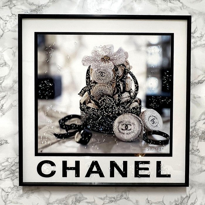 【未使用⭐︎美品】オリバーガル CHANELブリショー絵画 未使用⭐︎美品】オリバーガル CHANELブリショー絵画
