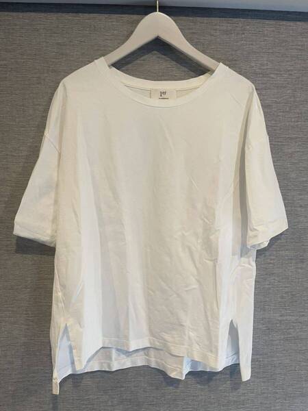 1erプルミエ アロンディスモン 半袖Tシャツカットソー白トップス