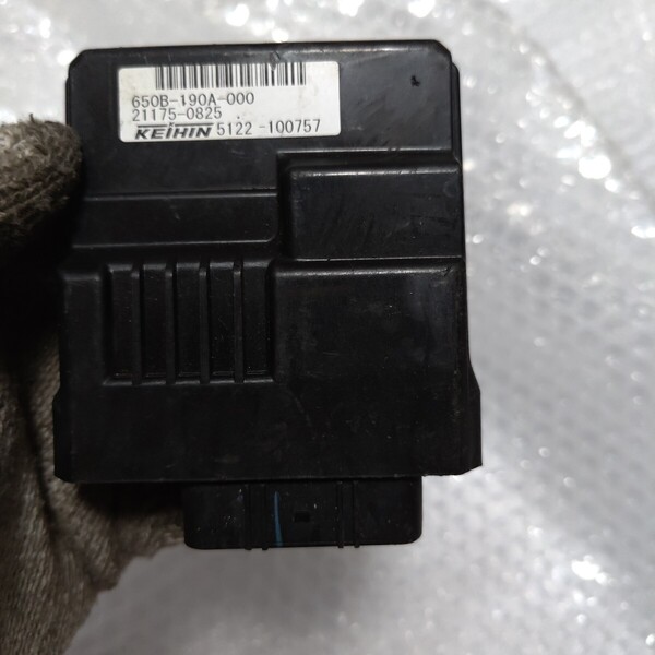 40819 DトラッカーX レギュレター イグナイター CDI ECU PGM-DCTユニット レクチファイア 実働取外し 純正 中古