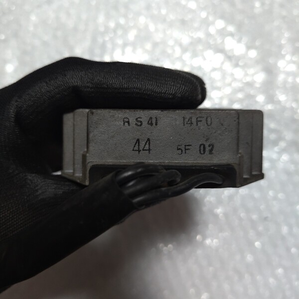 1 40825 スカイウェーブ250 レギュレター イグナイター CDI ECU PGM-DCTユニット レクチファイア 実働取外し 純正 中古
