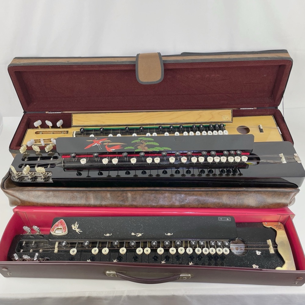A878 菊八重 大正琴 F28HSハードケース付 KIKUYAE−HARP螺鈿