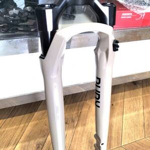 新品 ROCKSHOX Rudy Ultimate XPLR 40mm Travel Kwiqsand