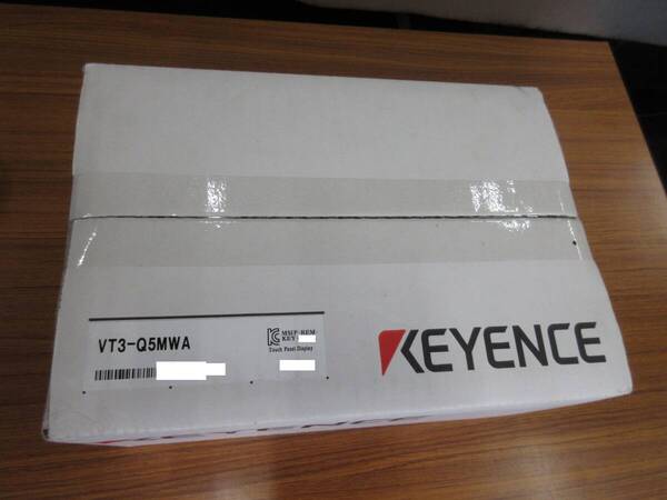 キーエンス タッチパネル VT3-Q5MWA 新品未開封 送料込み