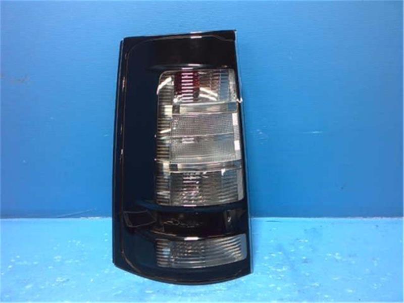 トヨタ 純正 シエンタ 《 NCP81G 》 左テールランプ 81560-52A40 P31400-24008420