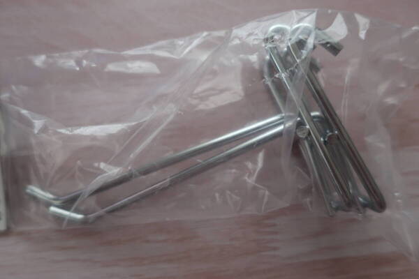 メッシュフック 2個入り 110mm 未使用品 DIY