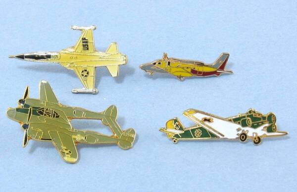 ▲送料無料 ピンバッジ ピンズ 飛行機 4個 戦闘機 航空機