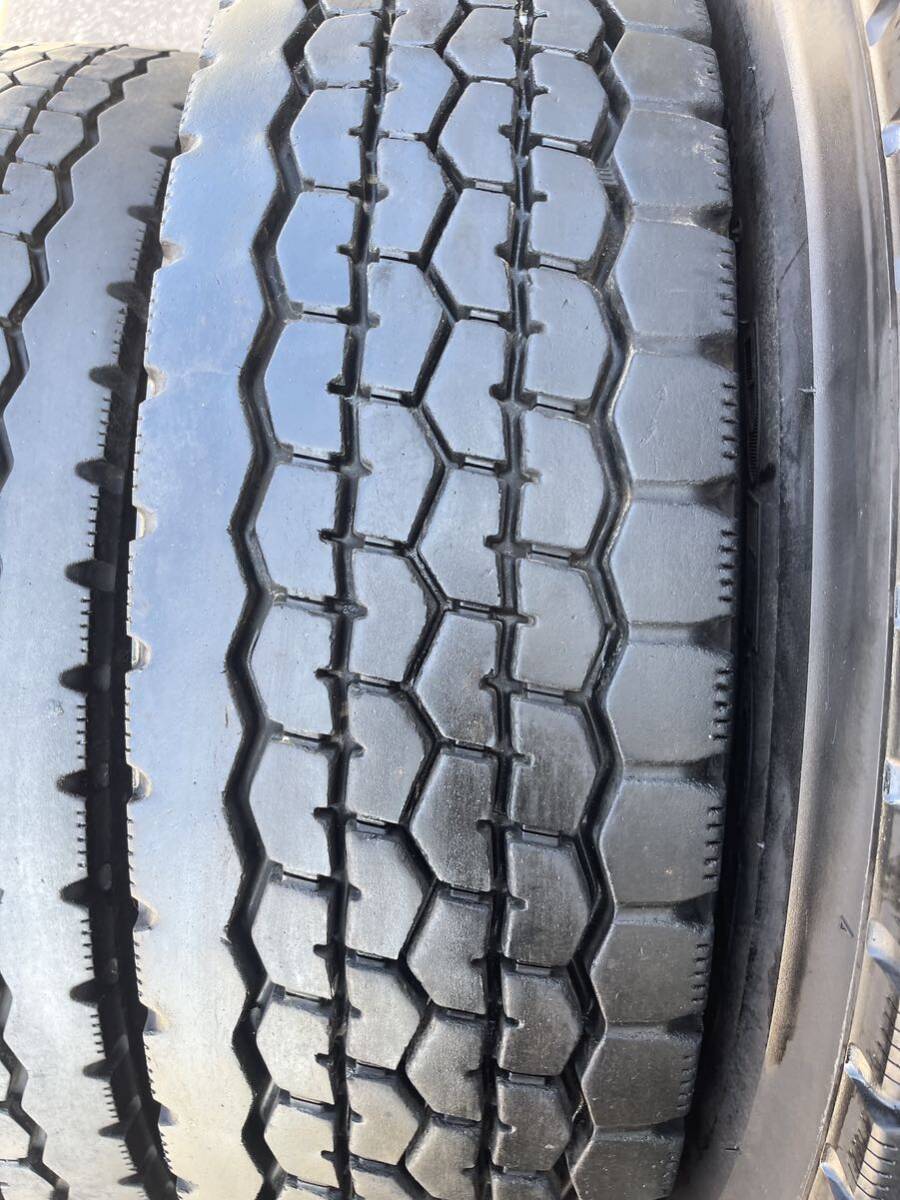 225/90R17.5 225 90 17.5 DUNLOP SP670 ミックス タイヤ 4トン 増トン 16年 17年製 6本値段 225/90R17.5 225 90 17.5 DUNLOP SP670 ミックス タイヤ 4トン 増トン 16年 17年製 6本値段