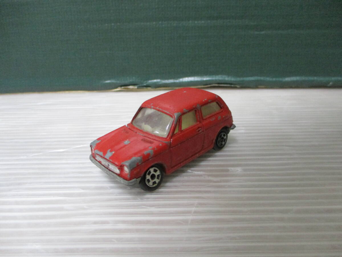 TOMICA　トミカ　ホンダ　N360　赤色　香港製