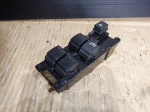 N-ONE JG1 純正 右 フロント ドア パワーウインドウスイッチ 運転席側 44802/b1