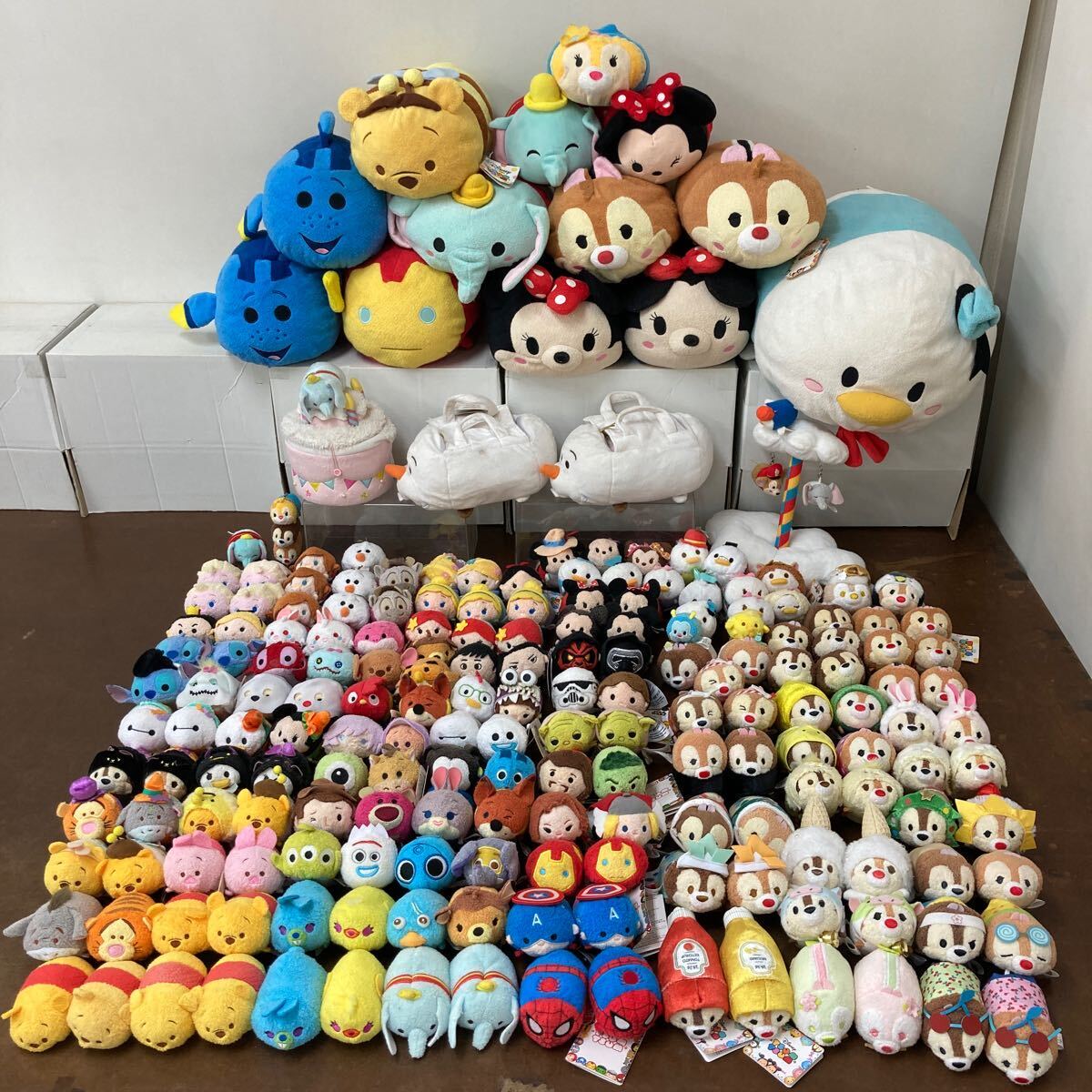 ディズニーストア ツムツム ぬいぐるみ 59個 まとめ売り - メルカリ
