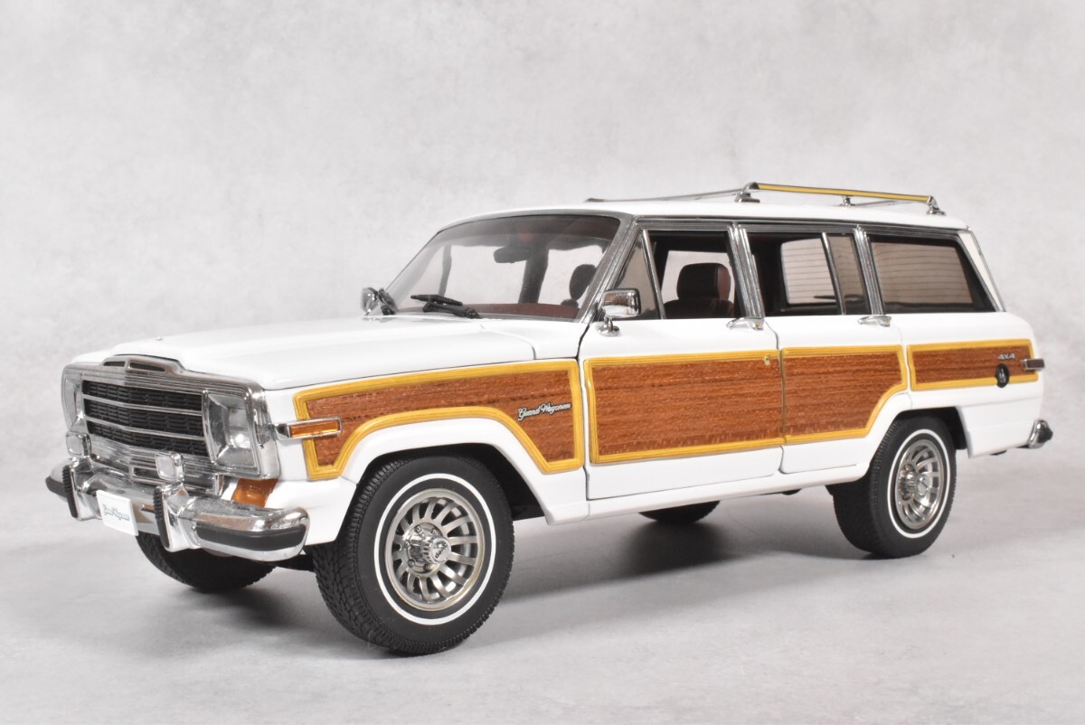 Amazon | AUTOart 1/18 ジープ ウィリス (アーミーグリーン)※トレーラー・アクセサリー付属 | ミニカー・ダイキャストカー |  ホビー