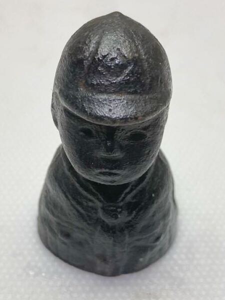 68408 置物 座敷わらしさんが宿る少年 レトロ アンティーク 御守り 魔除け 厄除け 開運 ゆうパケットプラス送料無料