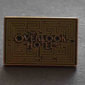 《骨董風SN迷路》■新品 『シャイニング オーバールック・ホテル カーペット』The Shining ピンバッジ バッチ■ ホラー映画overlook hotel