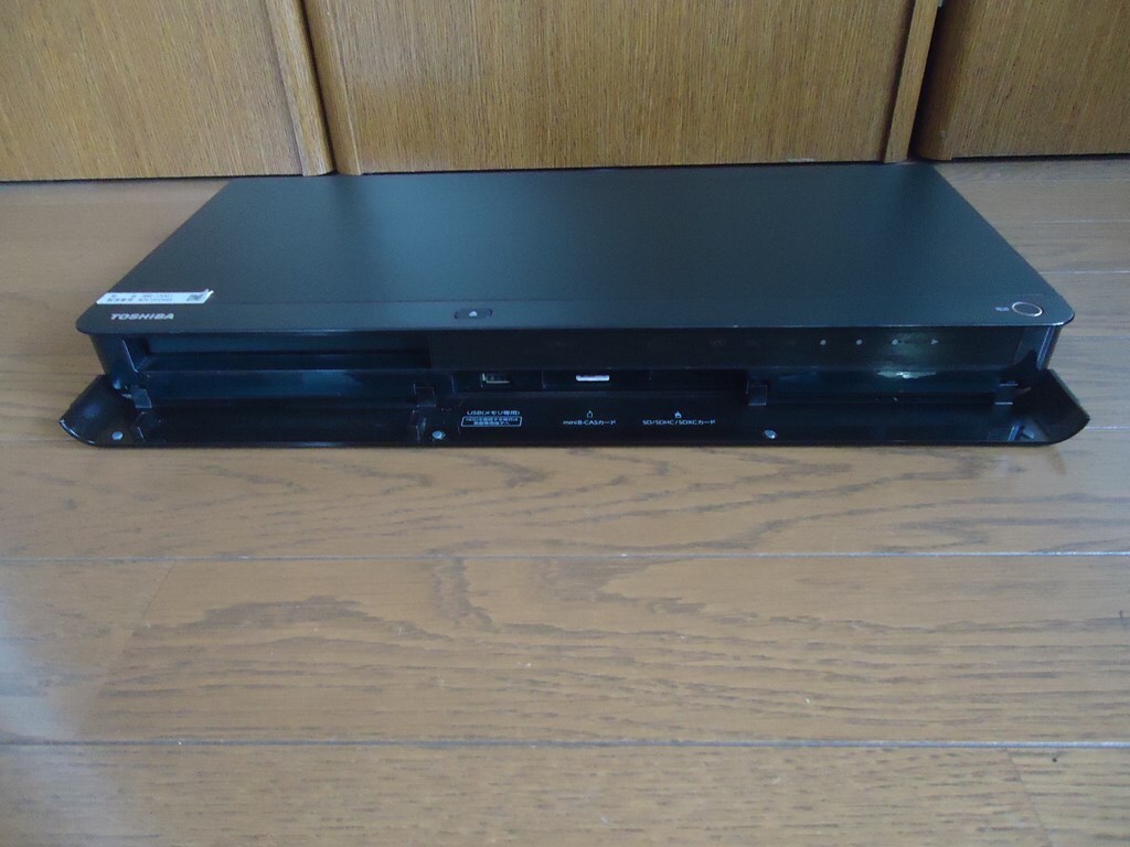 【即納&大特価】 Yahoo!オークション (ブルーレイレコーダー)の落札相場・落札価格 -「dbr-t3007」(東芝) レコーダー