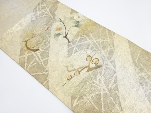 ys7116720; 宗sou 引箔芝草に椿・枝梅模様織り出し袋帯【リサイクル】【着】