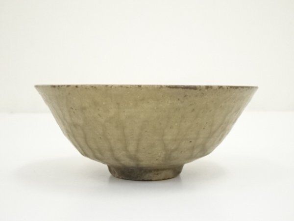 ys7028893; 宗sou 伊東陶山造 伊羅保茶碗(共箱)【道】 ys7028893; 宗sou 伊東陶山造 伊羅保茶碗(共箱)【道】