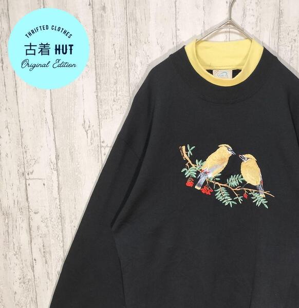 ビンテージ古着 重ね襟スウェット USA製 刺繍 アニマル 太アーム ゆるダボ