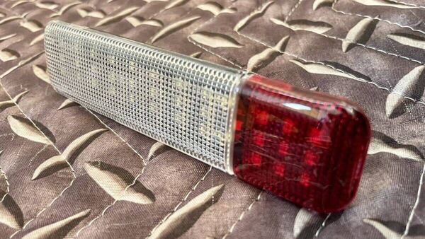 LEDドアランプ 警告灯 2個1セット カーテシライト シボレー C1500 タホ サバーバンGMC ユーコン キャデラック エスカレード ハマーH2等
