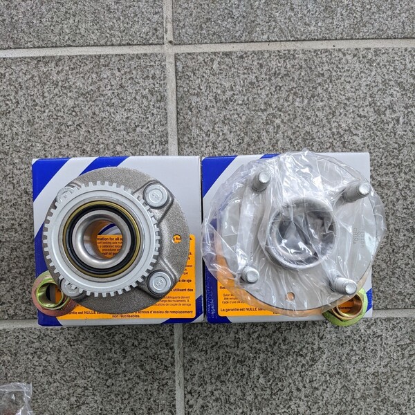 NA6 NA8 ロードスター ABS付車 フロントハブ 左右セット ハブロックナット付き