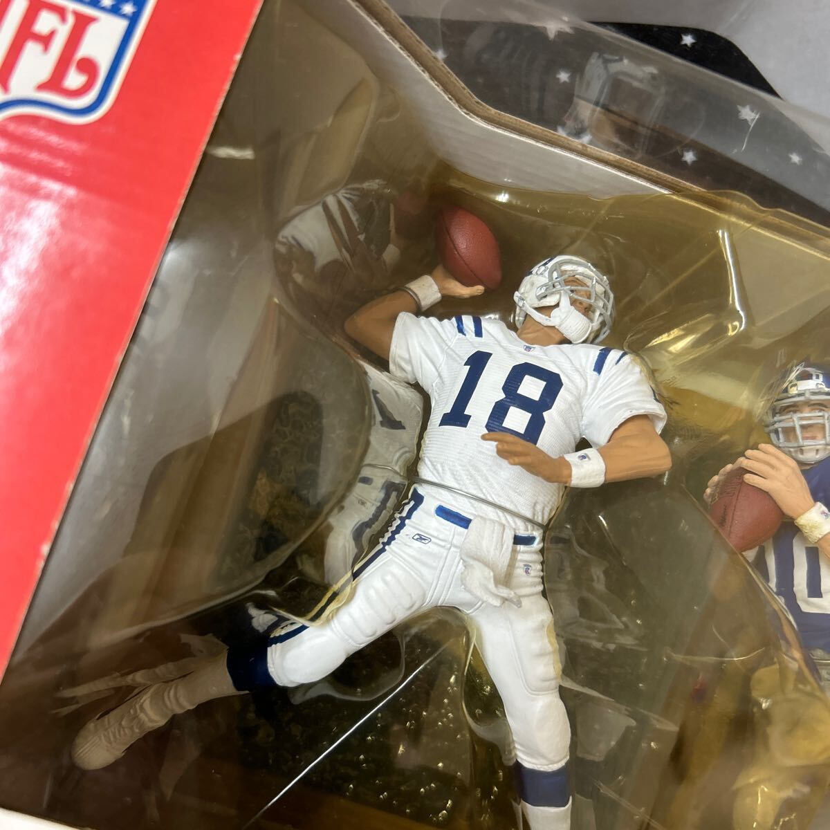 NFL McFarlane 2004 Series 4 Deluxe 2Pack The Manning Brothets Payton Manning/Eli Manning マクファーレン マニング兄弟フィギュア NFL McFarlane 2004 Series 4 Deluxe 2Pack The Manning Brothets Payton Manning/Eli Manning マクファーレン マニング兄弟フィギュア