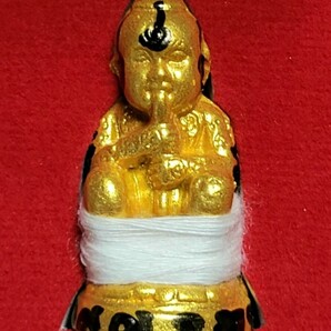 クマントーン 高僧クルーバチャイチャナ タイ 呪物 プラクルアン 呪術 魔術