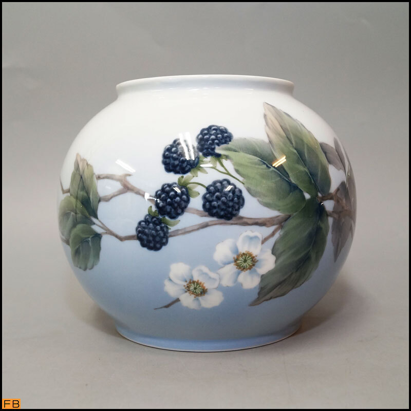 Yahoo!オークション -「ロイヤルコペンハーゲン 花瓶」の落札 Yahoo!オークション -「ロイヤルコペンハーゲン 花瓶」の落札