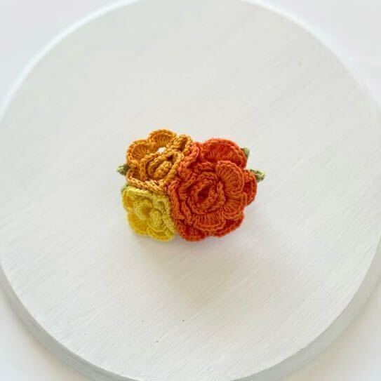 ☆☆ハンドメイド コサージュ かぎ針 お花 オレンジ 黄色☆☆