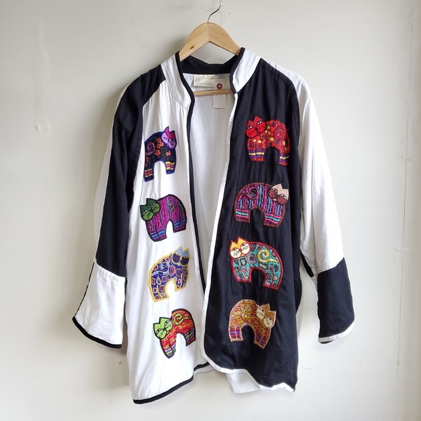 1013◆【sizeXL】80s90s YAK MAGIK 羽織り 黒×白 モノトーン 猫 ワッペン 刺繍 ビーズ vintage 中古 USED 古着