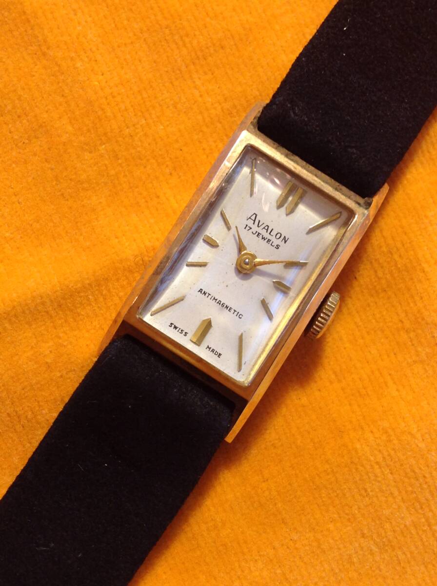 レディース腕時計 18K 750 刻印　K18 スイス時計 金無垢　状態◯ レディース腕時計 18K 750 刻印 K18 スイス時計 金無垢 状態