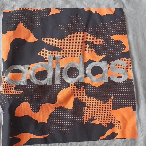 adidas アディダス キッズ140 薄いパープルカラー 水通し済み新品保管 スポーツ 小学生 子供服