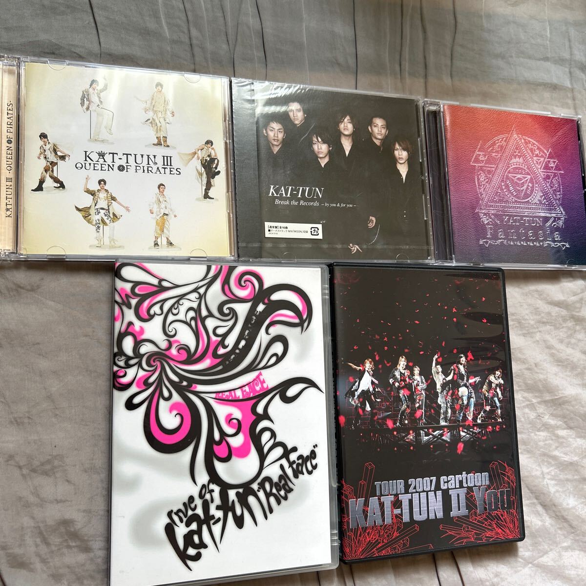 Yahoo!オークション -「kat-tun real face」(音楽) の落札相場