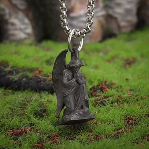 入荷! 守護天使の祈り 羽小バージョン ブラック ネックレス