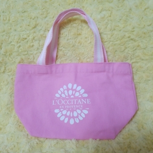 Не продавается L'Occitane Mini Tote Pink