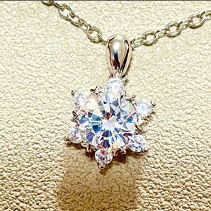 ジルコニア スノーフレーク・ネックレス