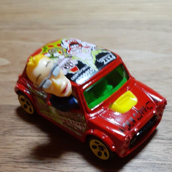 所さん☆MORRIS MINI COOPER FITZ GIGGLES MOBILE CLOWN SCHOOL ホットウィール