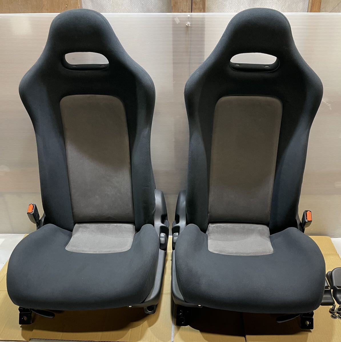 BNR34 スカイラインGT-R R34 前期 純正 シート 運転席側 (日産用)｜売買されたオークション情報、Yahoo!オークション(旧ヤフオク!)  の商品情報をアーカイブ公開 - オークファン（aucfan.com）