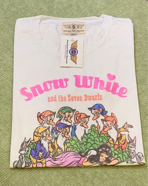 Tシャツ 白雪姫 七人の小人 童話 tシャツ ヴィンテージ風【新品未使用】