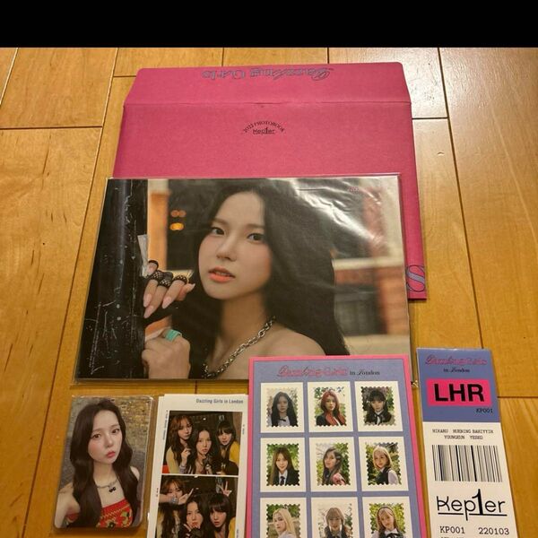 kep1er dazzling girls フォトブックの付属品、欠品無し