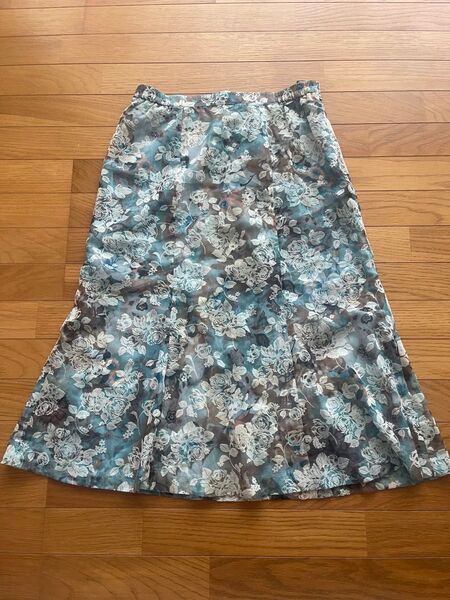 【美品】フレアスカート 花柄