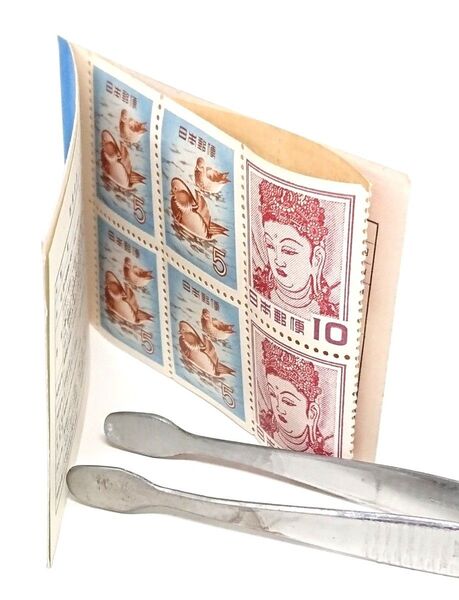 稀な高品質!極上美品!お買い得/おしどり・壁画100円/郵便切手帳/帳24/4枚8枚/1959発行/カタ価6,500円/№1003