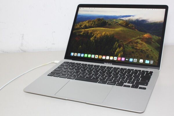 MacBook Air(Retina,13インチ,2020)256GB/8GB〈MWTK2J/A〉④