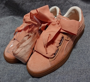 未使用 PUMA プーマ BASKET HEART CORDUROY WNS 366729 01 22.5