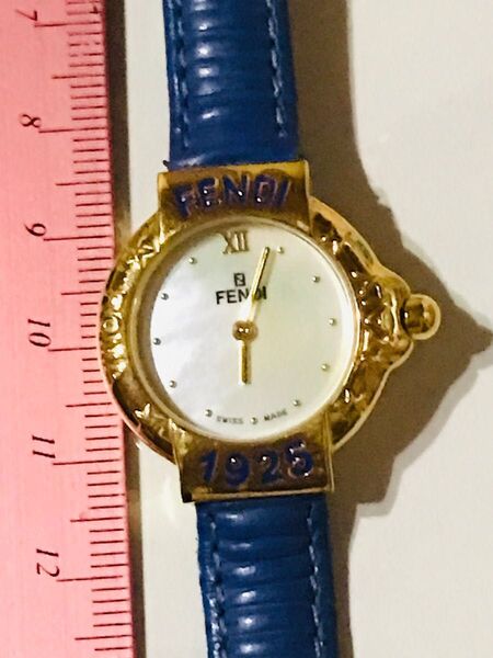 FENDI.フェンディ人気モデル.シェル文字盤.レディース腕時計レアな商品です新品未使用品太っ腹セール3月末セール終了を致しました
