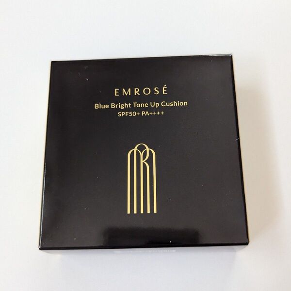EMROSE (エムロゼ) BLUE BRIGHT TONE UP CUSHION SPF50ブルーブライトトーンアッップ